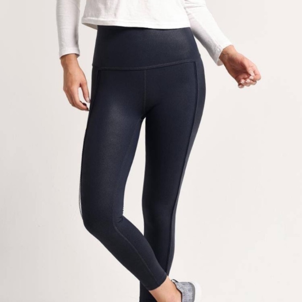 NEW Beyond Yoga metallic pant